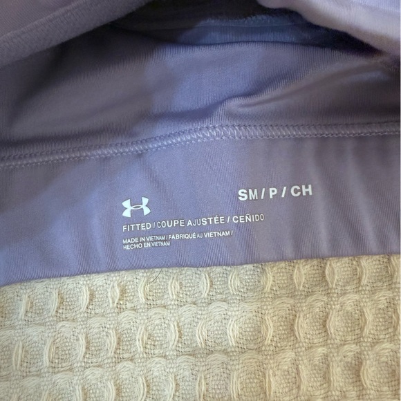 Under Armour Lavender and Black Activewear Set - Picture 8 of 10